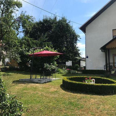 Apartman Karlo Otočac Екстериор снимка