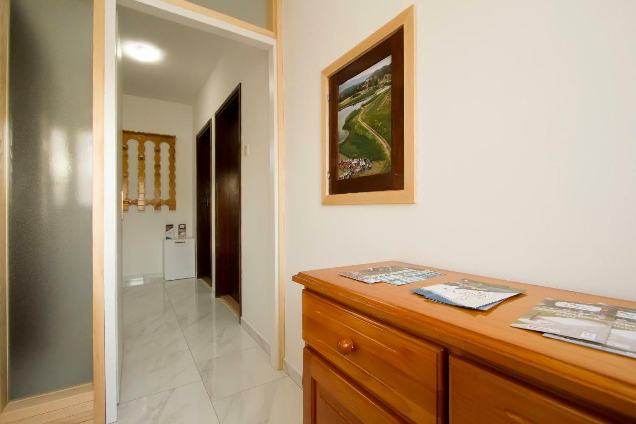 Apartman Karlo Otočac Екстериор снимка