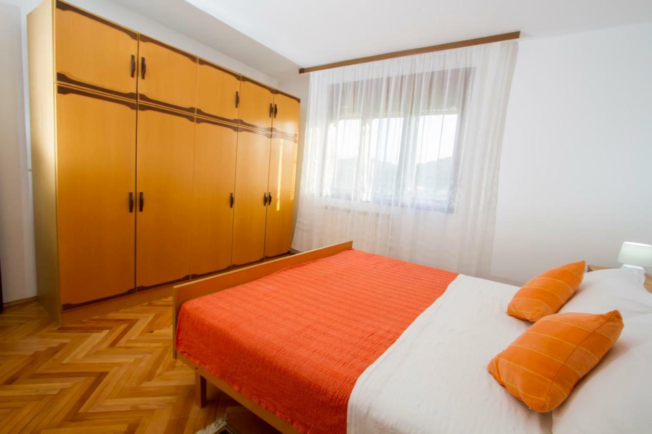 Apartman Karlo Otočac Екстериор снимка
