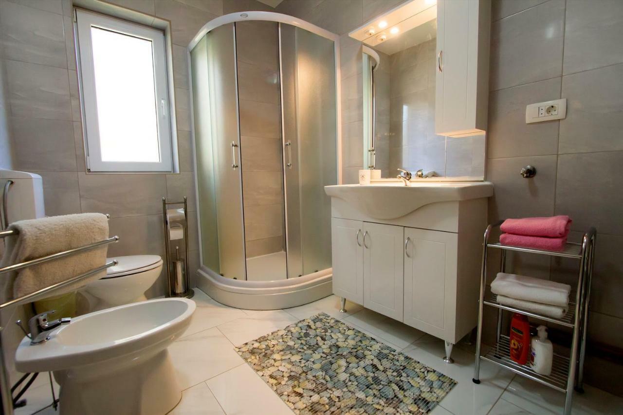 Apartman Karlo Otočac Екстериор снимка