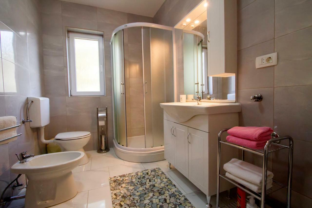 Apartman Karlo Otočac Екстериор снимка